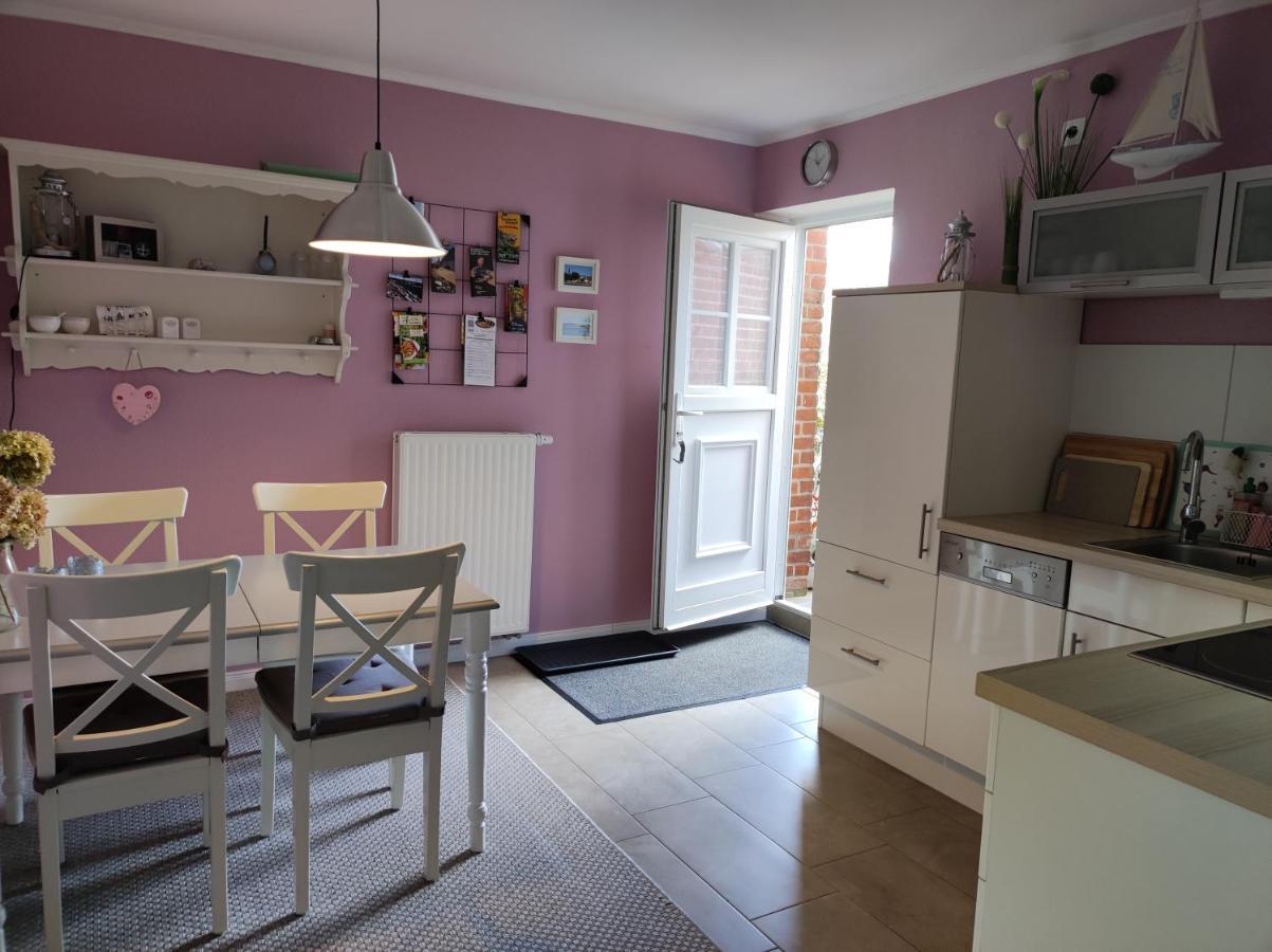 Pier 12 Ferienwohnung Eckernförde Buitenkant foto